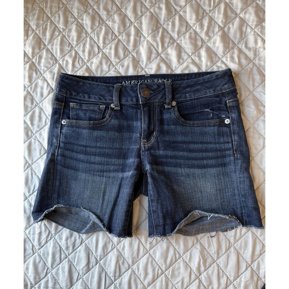 Women's Size 4 American Eagle Stretch Shorts Denim Cut off dark Wash Jean Shorts
